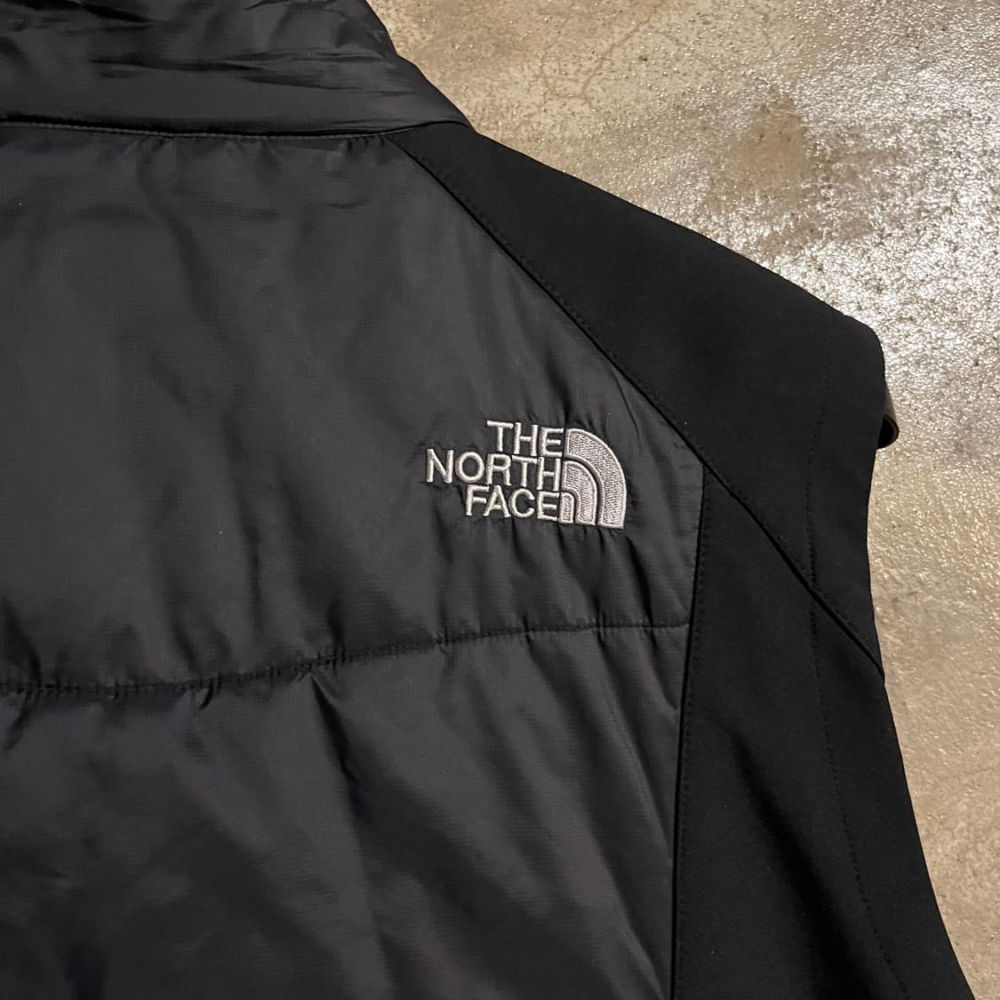 노스페이스 나일론쉘 패딩 베스트  상품이미지6