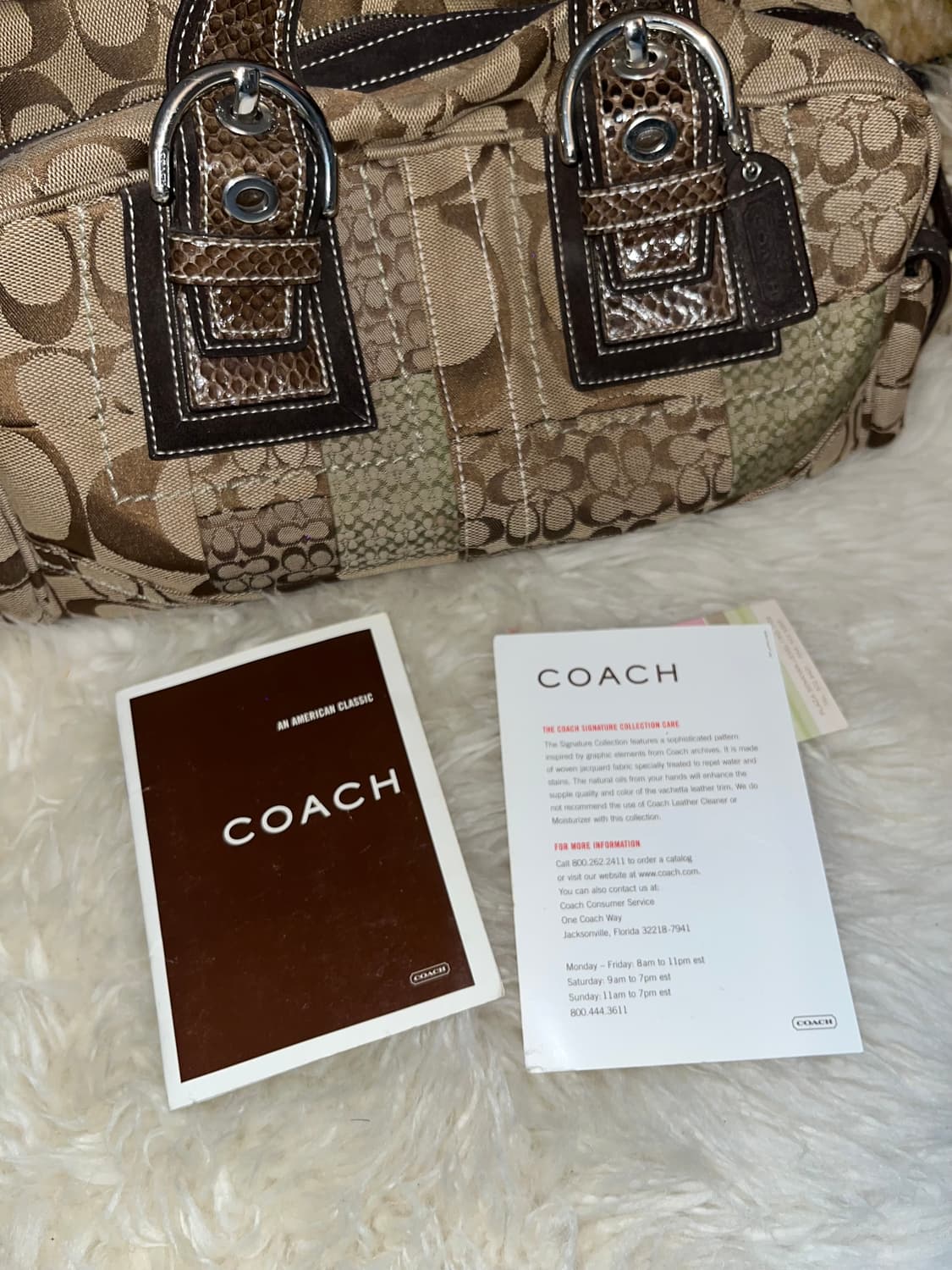 Coach Patchwork Shoulder Bag 상품이미지10