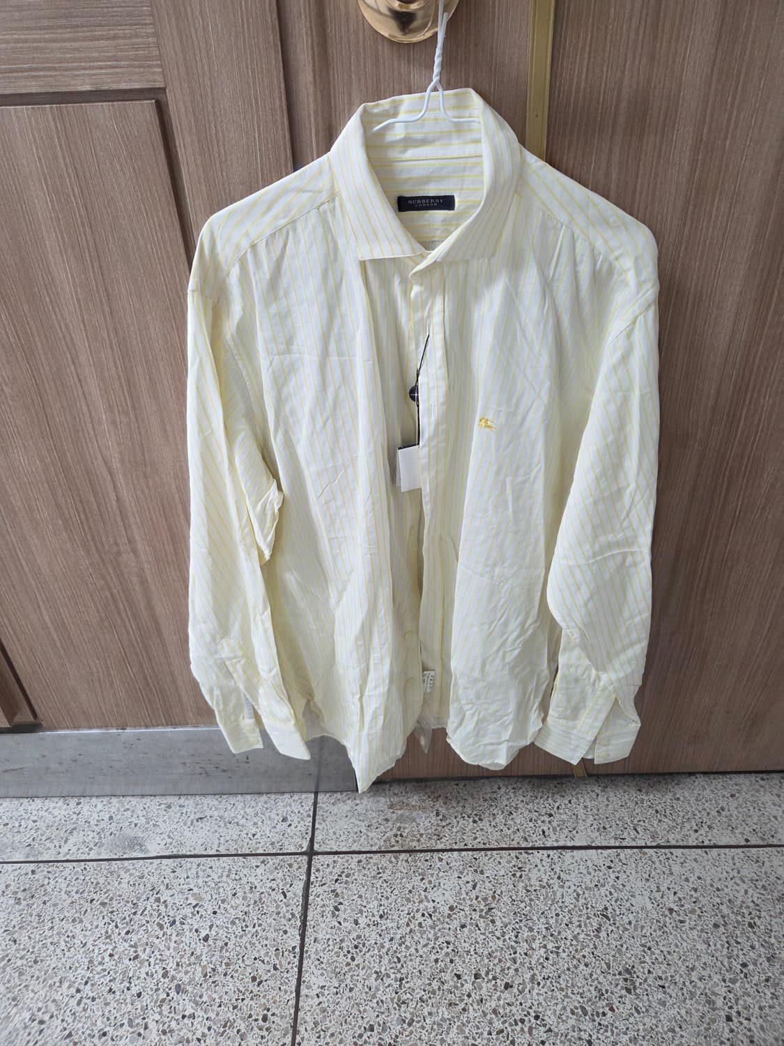 버버리 셔츠 새상품 110 상품이미지1