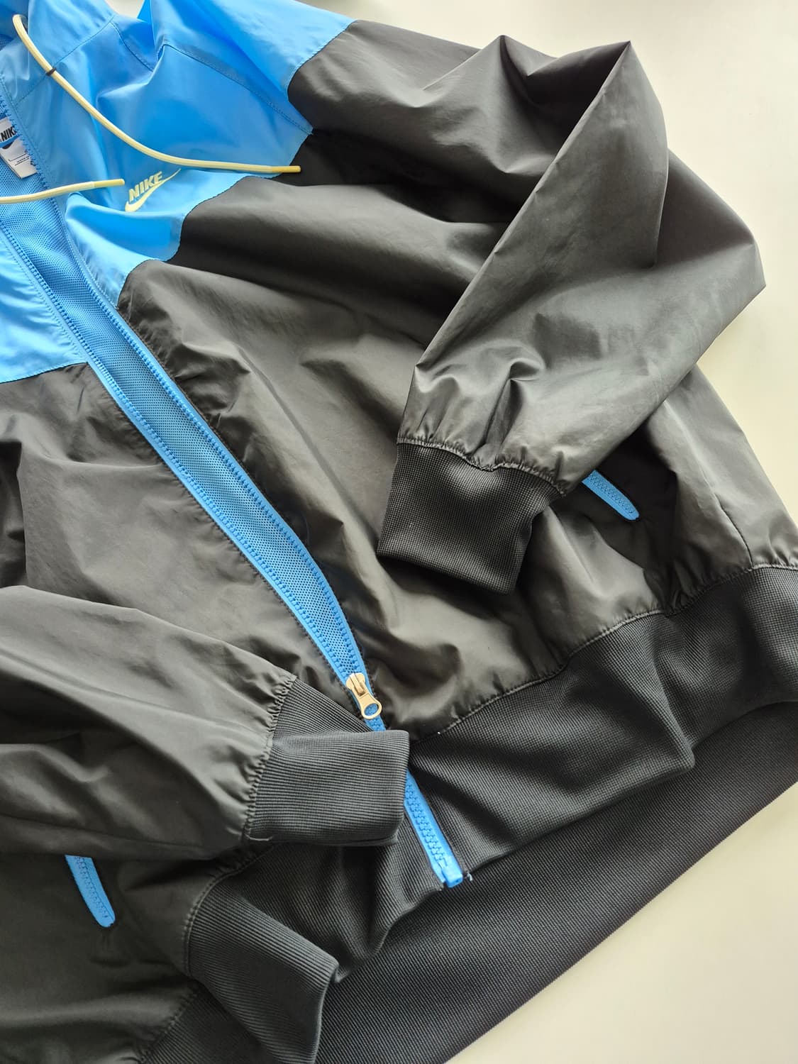 나이키 윈드러너 후드바람막이 상품이미지7