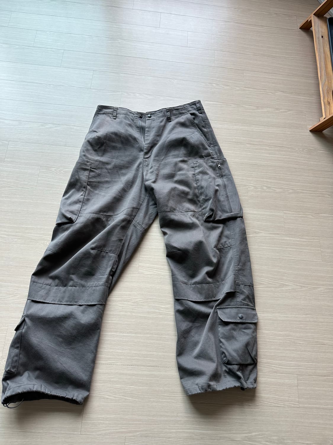 해칭룸 카고팬츠 팝니다(4) 상품이미지1