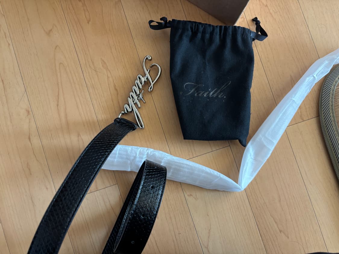 Faith by luis 상품이미지2