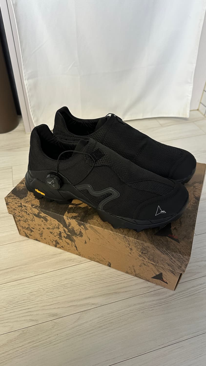 로아하이킹 미나르 44사이즈 새상품 판매합니다. 상품이미지1