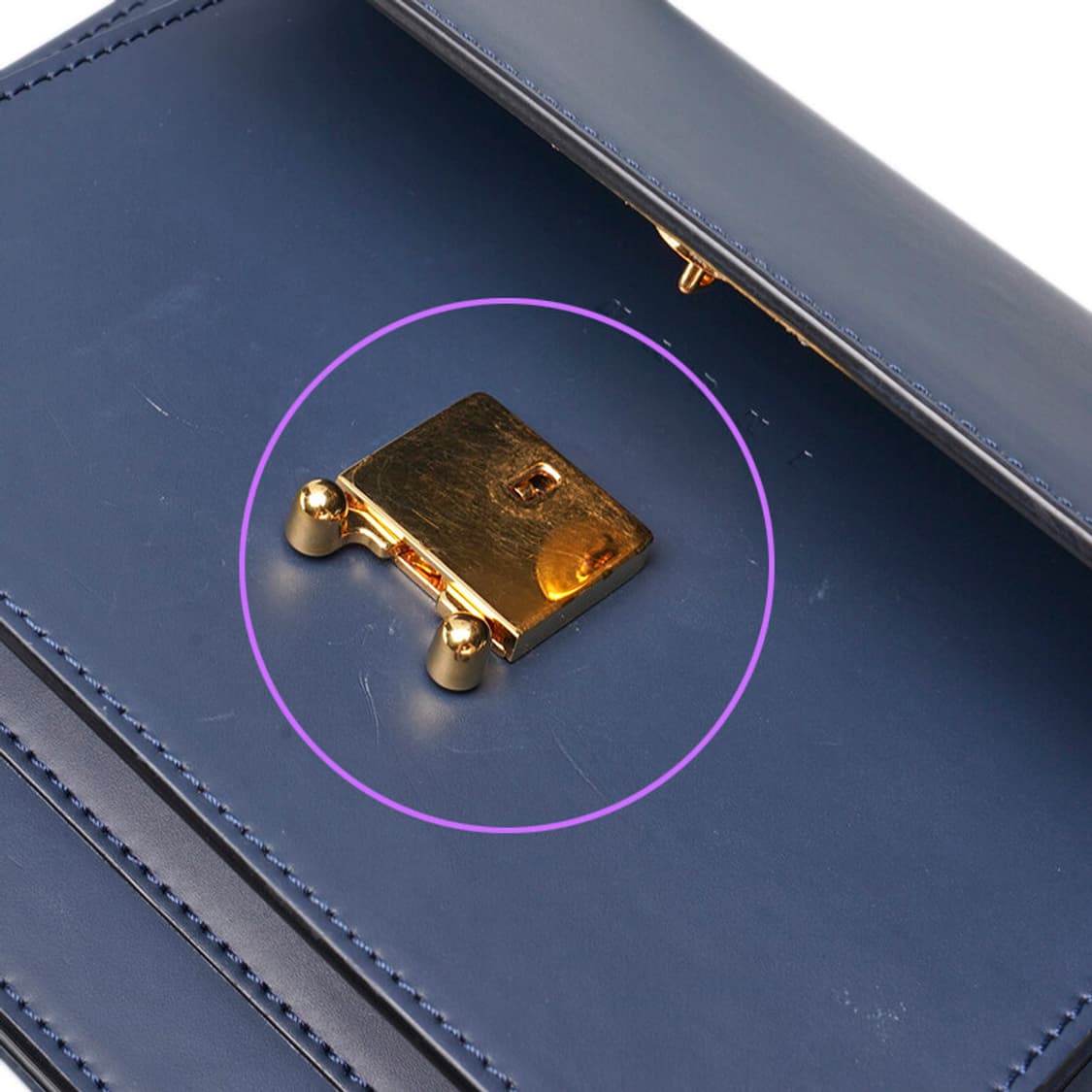 (중고) 마르니 네이비 카프스킨 트렁크 미듐 숄더백 상품이미지8