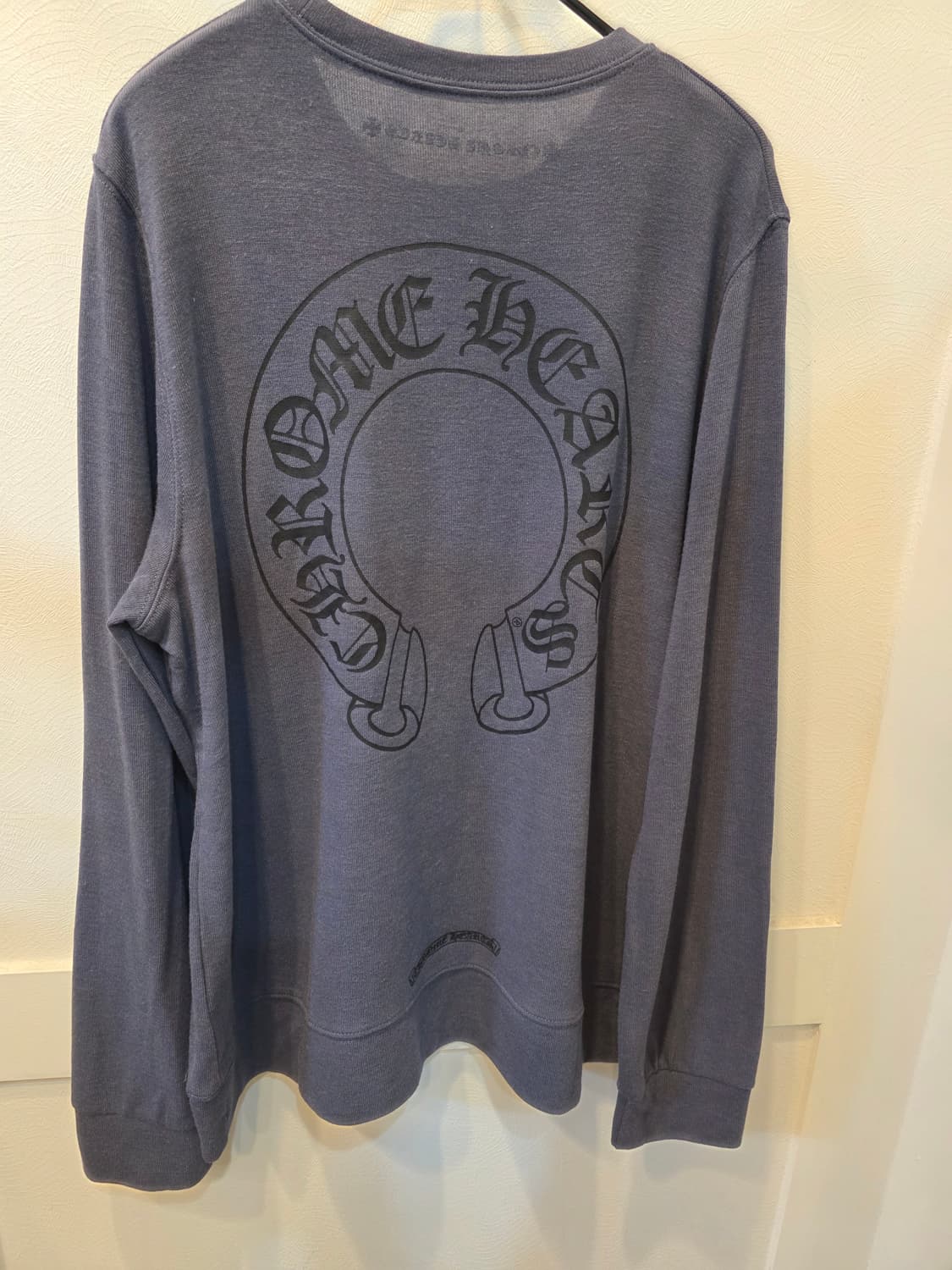 크롬하츠 매티보이 마우스 패치 스웨트셔츠 상품이미지4