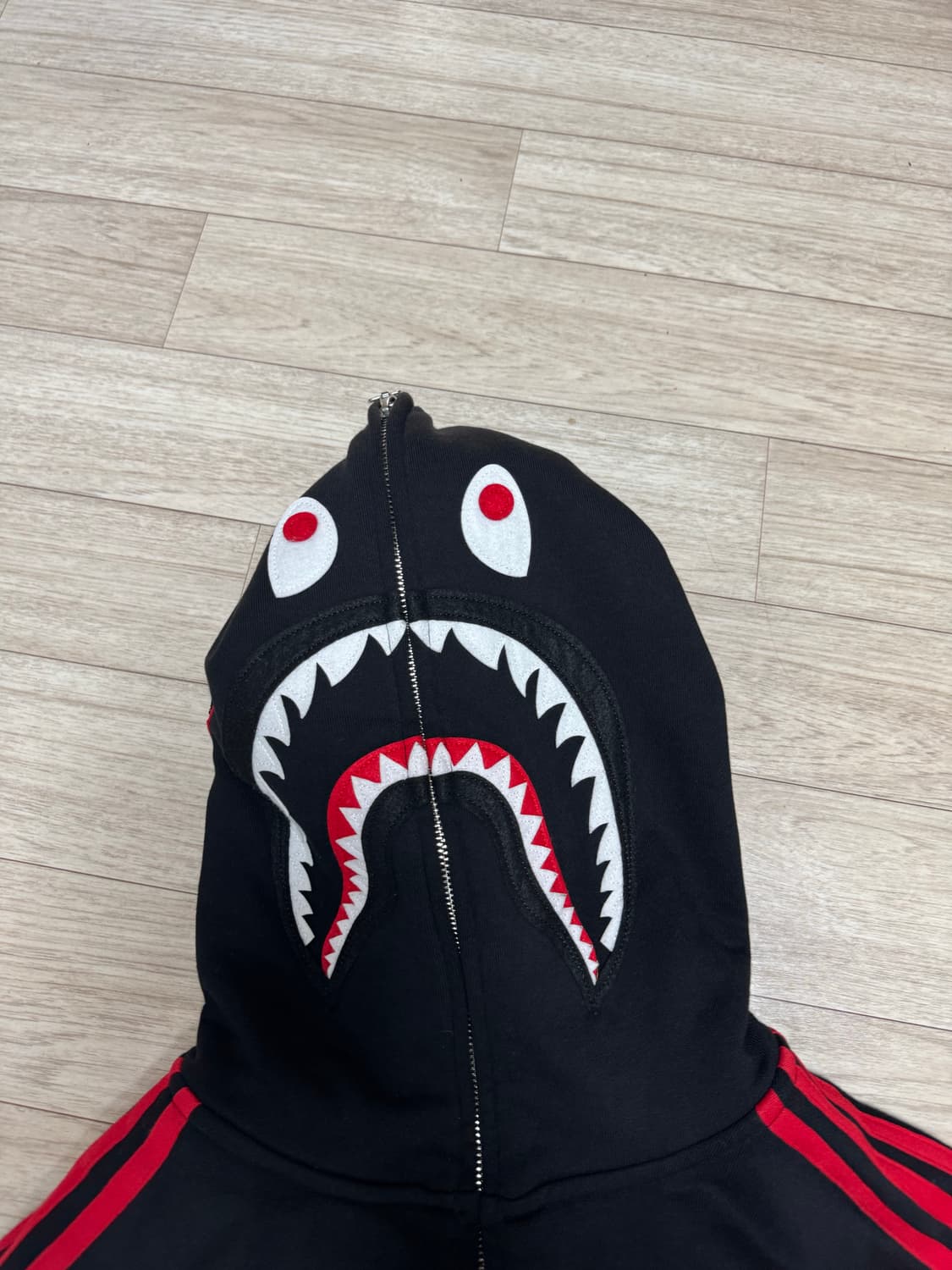 베이프x아디다스 콜라보 후드집업 상품이미지6