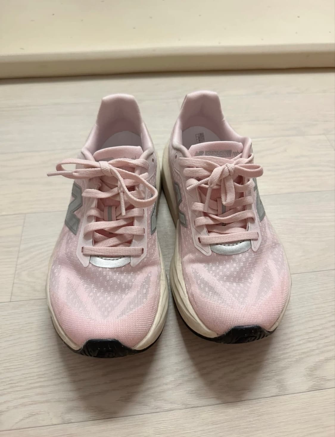 (1회착) 뉴발란스 레벨 V5 핑크 230 상품이미지8