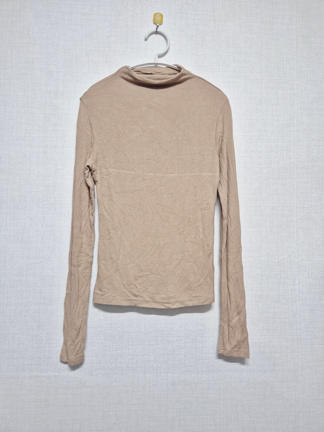 베이지 골지 목폴라 긴팔티 상품이미지1