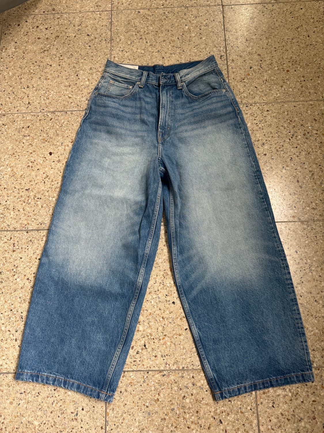 h&m 수퍼배기 상품이미지1