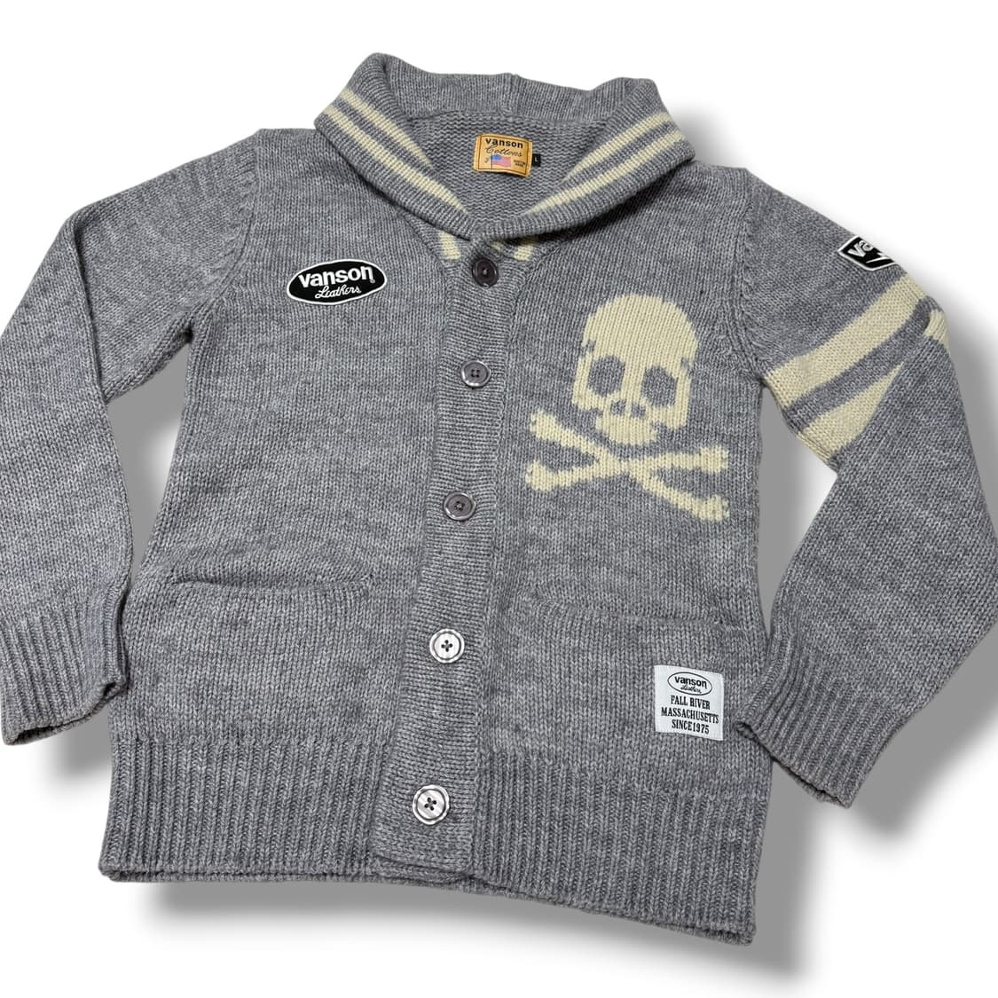 밴슨 레더 스컬 숄카라 니트 가디건 코위찬 그레이 상품이미지3