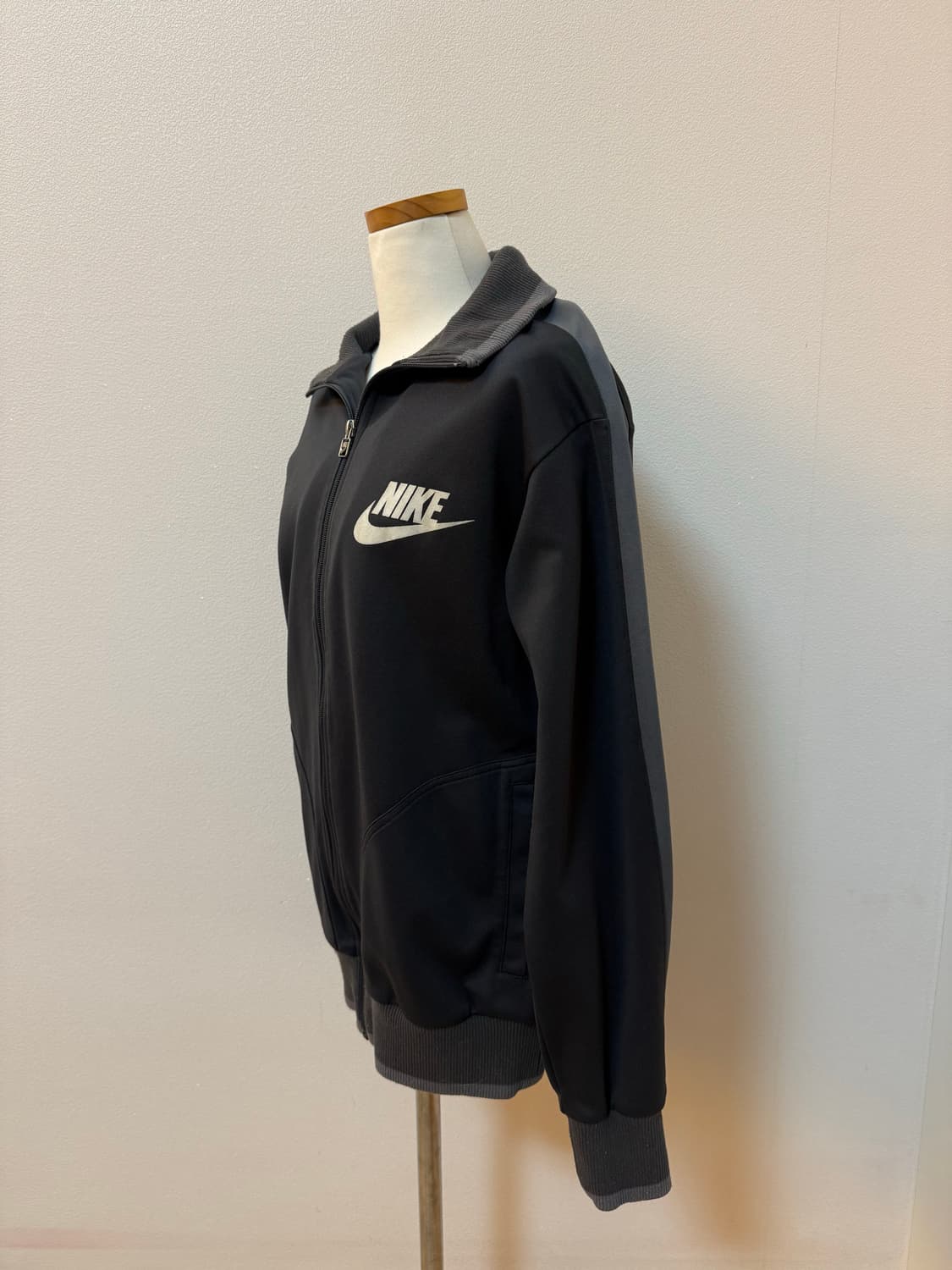 나이키 (NIKE) 클래식 로고 져지 상품이미지2