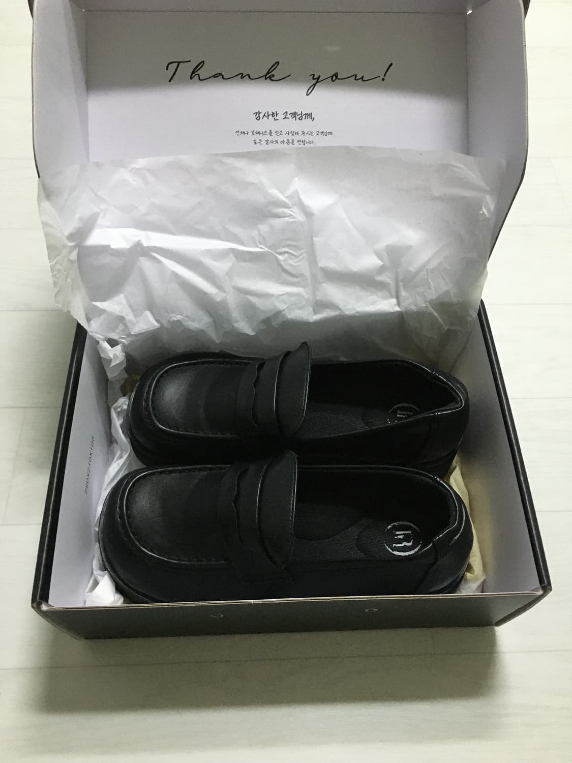 로제니크 몽글 페니 로퍼 수제화 굽5cm (민니 착용) 상품이미지4