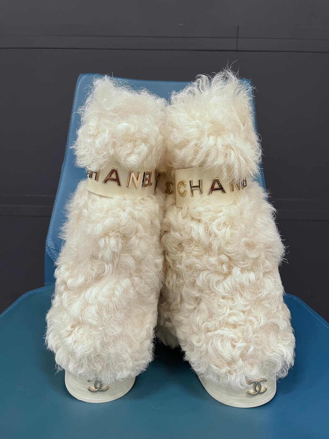 샤넬시어링 부츠 (인간푸들 ) 정품 37반 240  상품이미지2