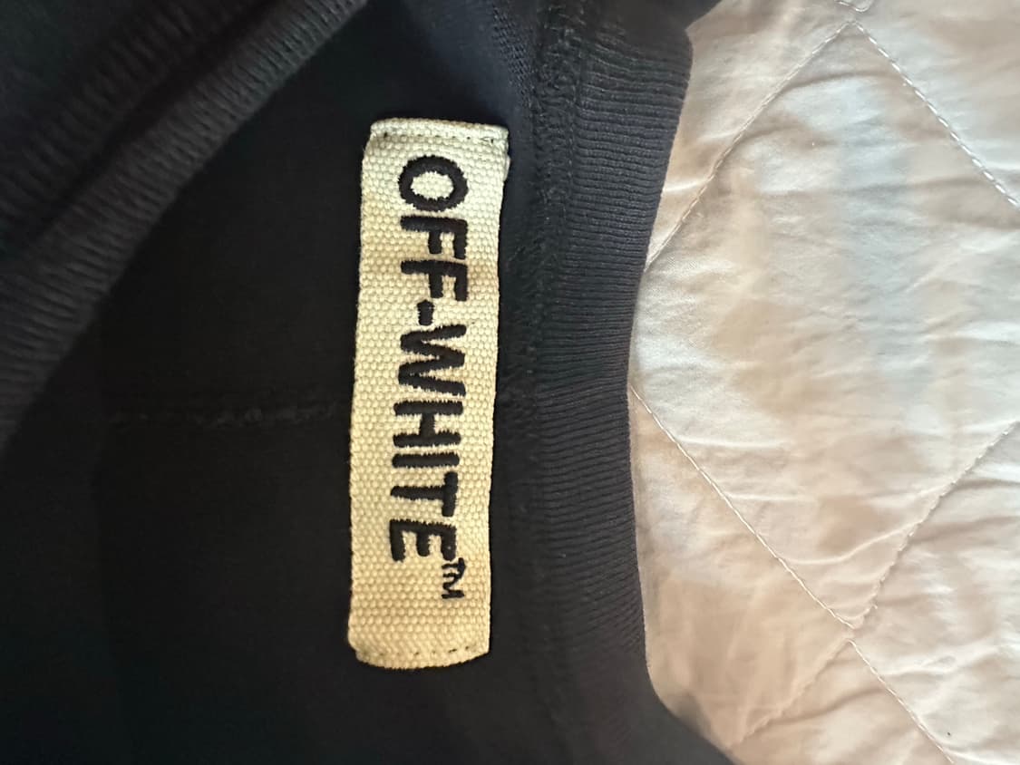 오프화이트X브이론 티셔츠 상품이미지2