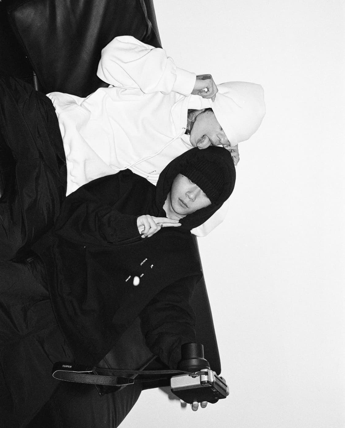 Hyein seo 우원재 블랙아웃 후디 3 상품이미지3