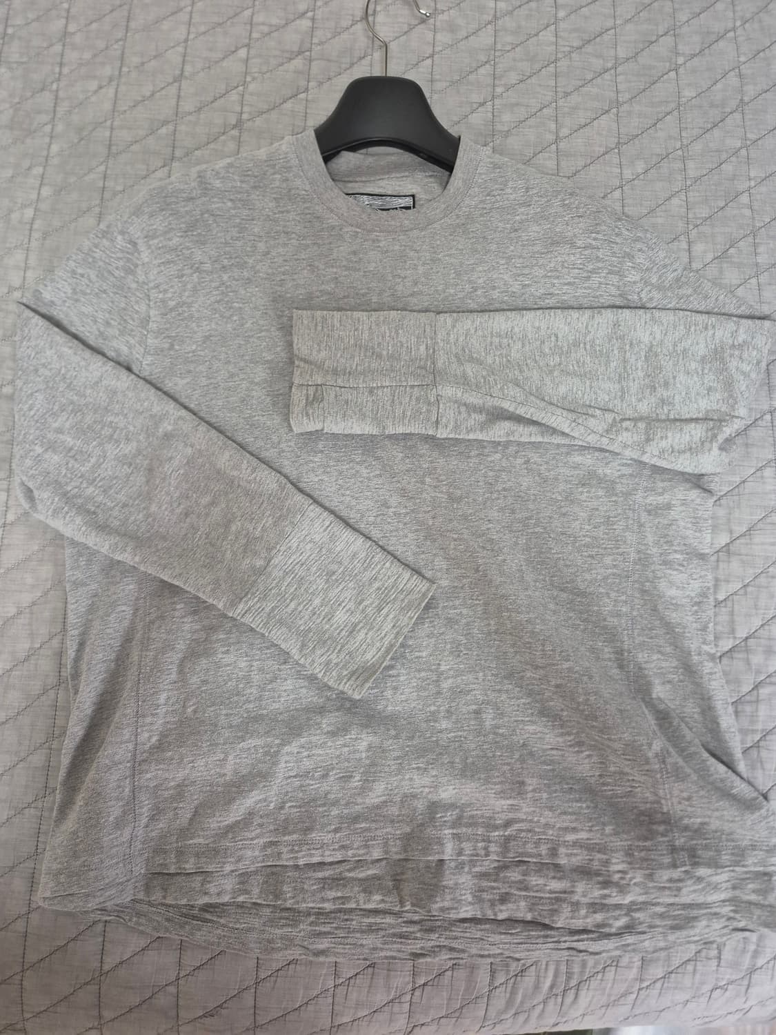 999휴머니티 롱슬리브 상품이미지1