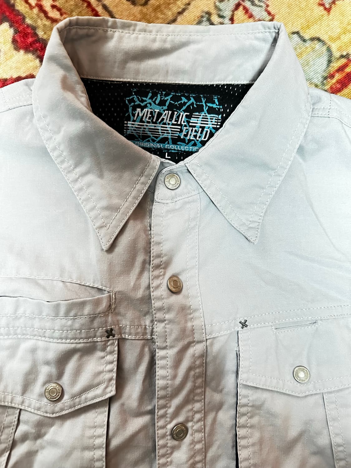 메탈릭 필드 라이트블루 포켓 셔츠 상품이미지2