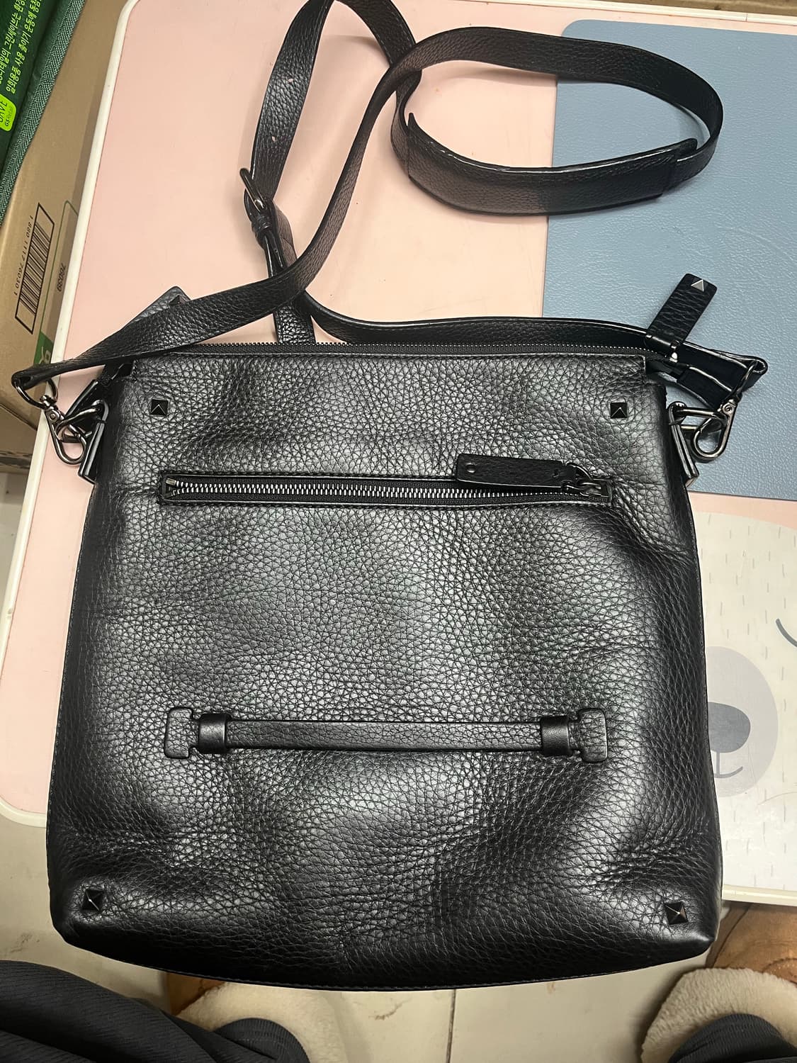 발렌티노 가라바니 락스터드 메신저백(크로스백) 상품이미지2