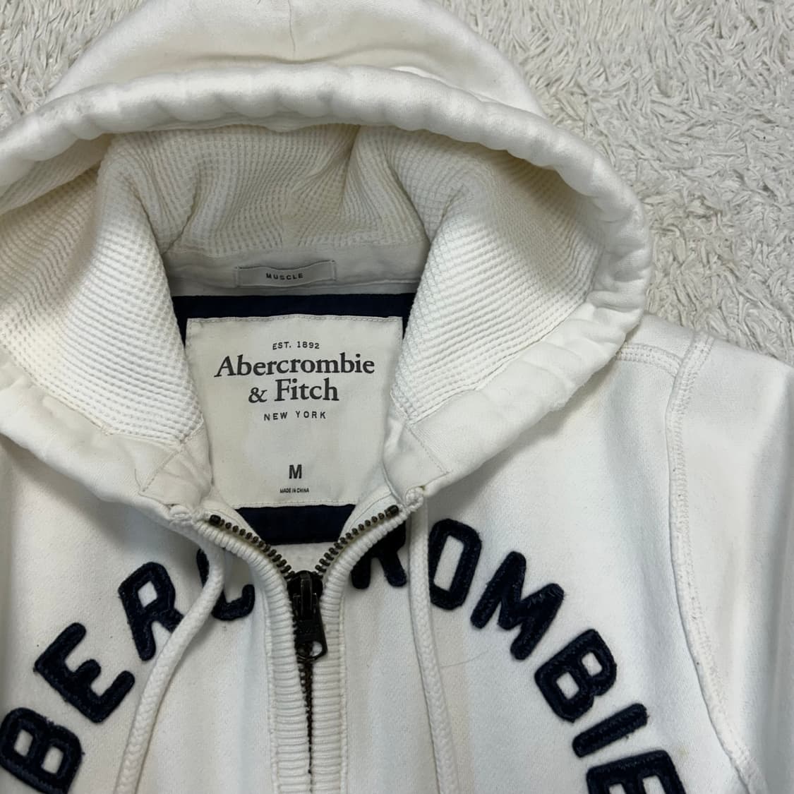 Abercrombie White Hood Zip-Up 상품이미지6