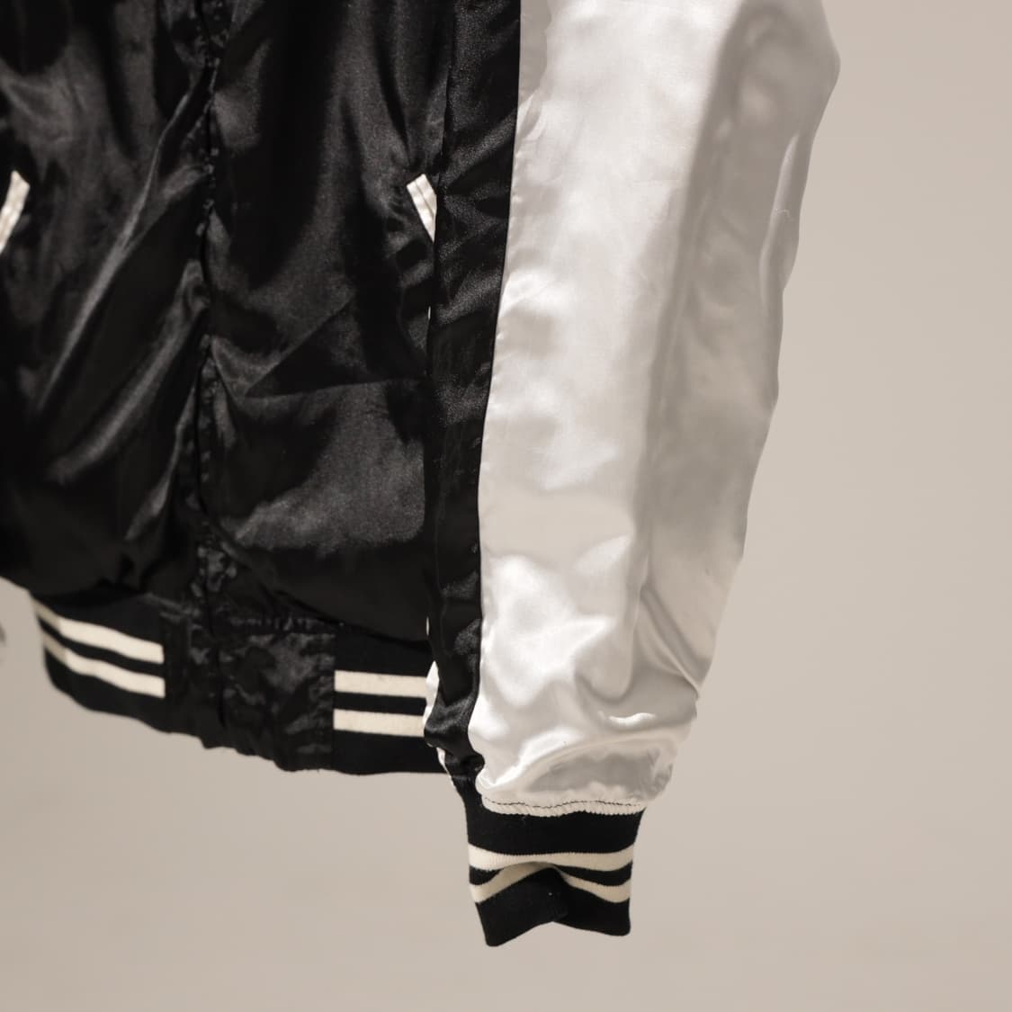 알파인더스트리 x 어반리서치 리버시블 MA-1 상품이미지6