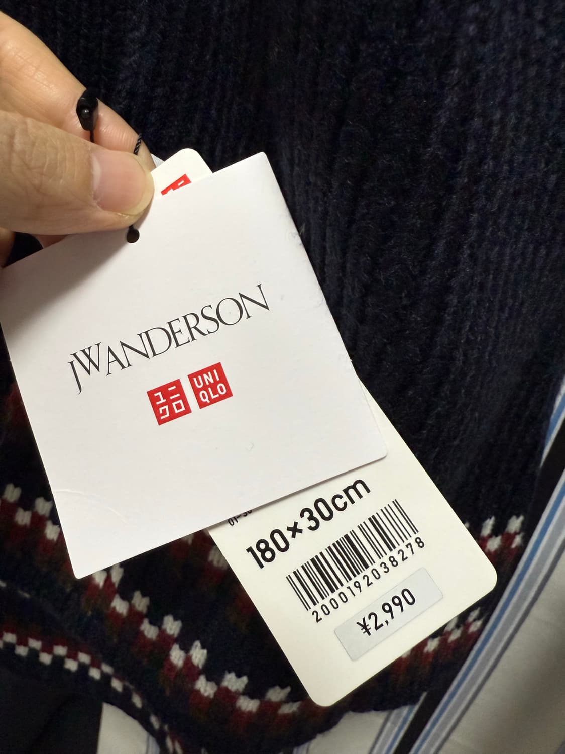 jw 앤더슨 유니클로 머플러 네이비 새상품  상품이미지4