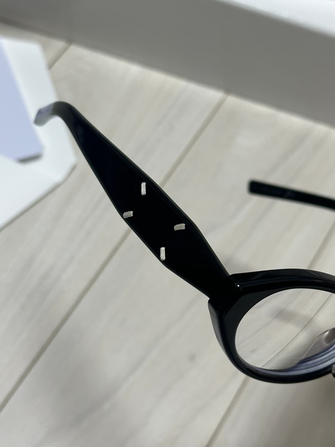 젠틀몬스터x마르지엘라 MM209 블랙 상품이미지3