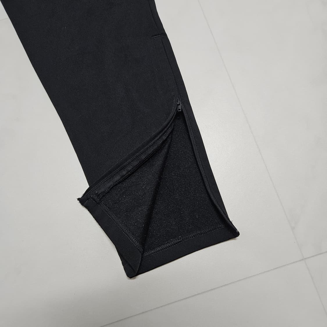 M 아디다스 기모 트레이닝 팬츠 상품이미지2