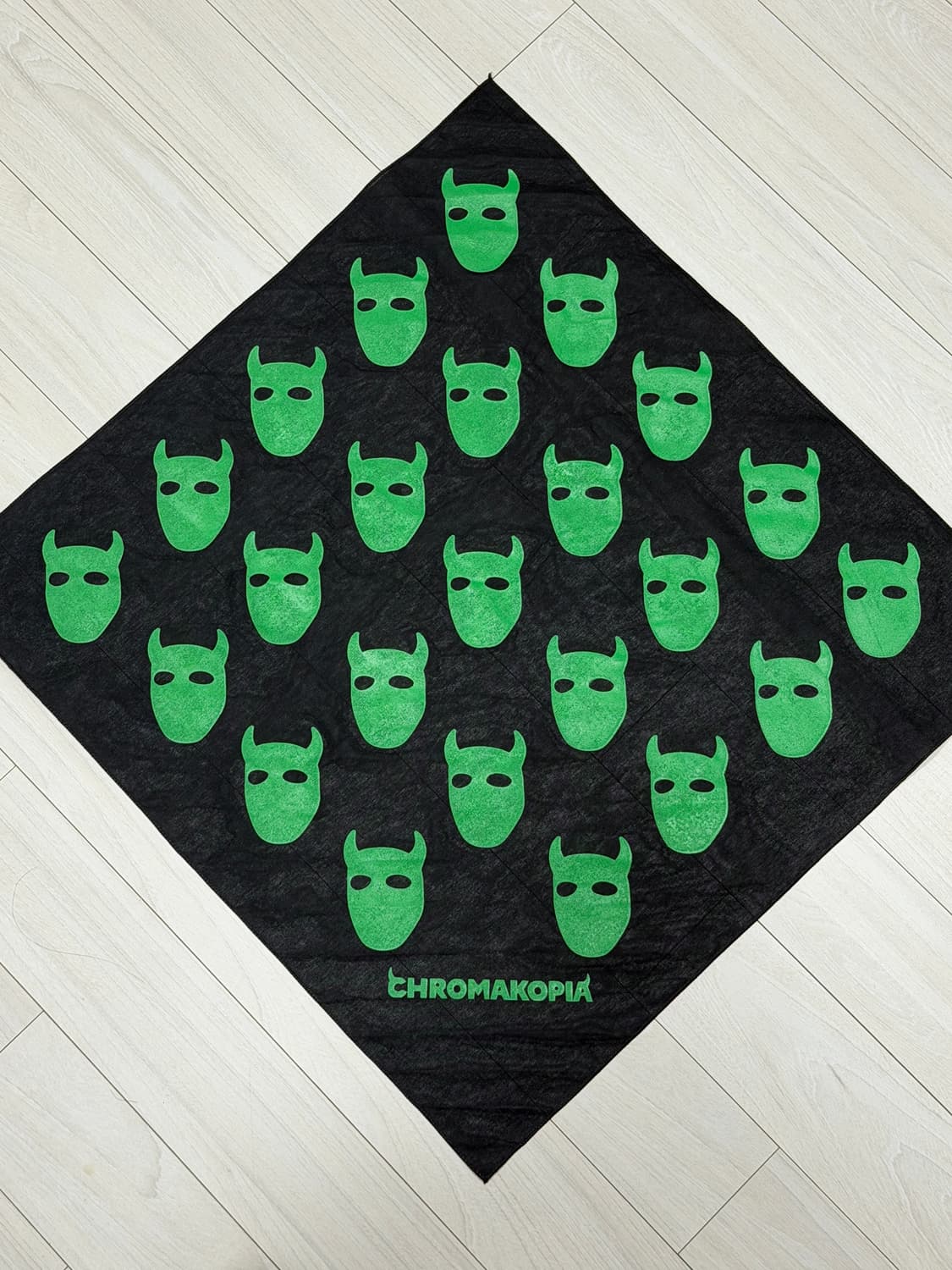 타일러 더 크리에이터 머천다이즈 MD 반다나 스카프 판매합니다 상품이미지2