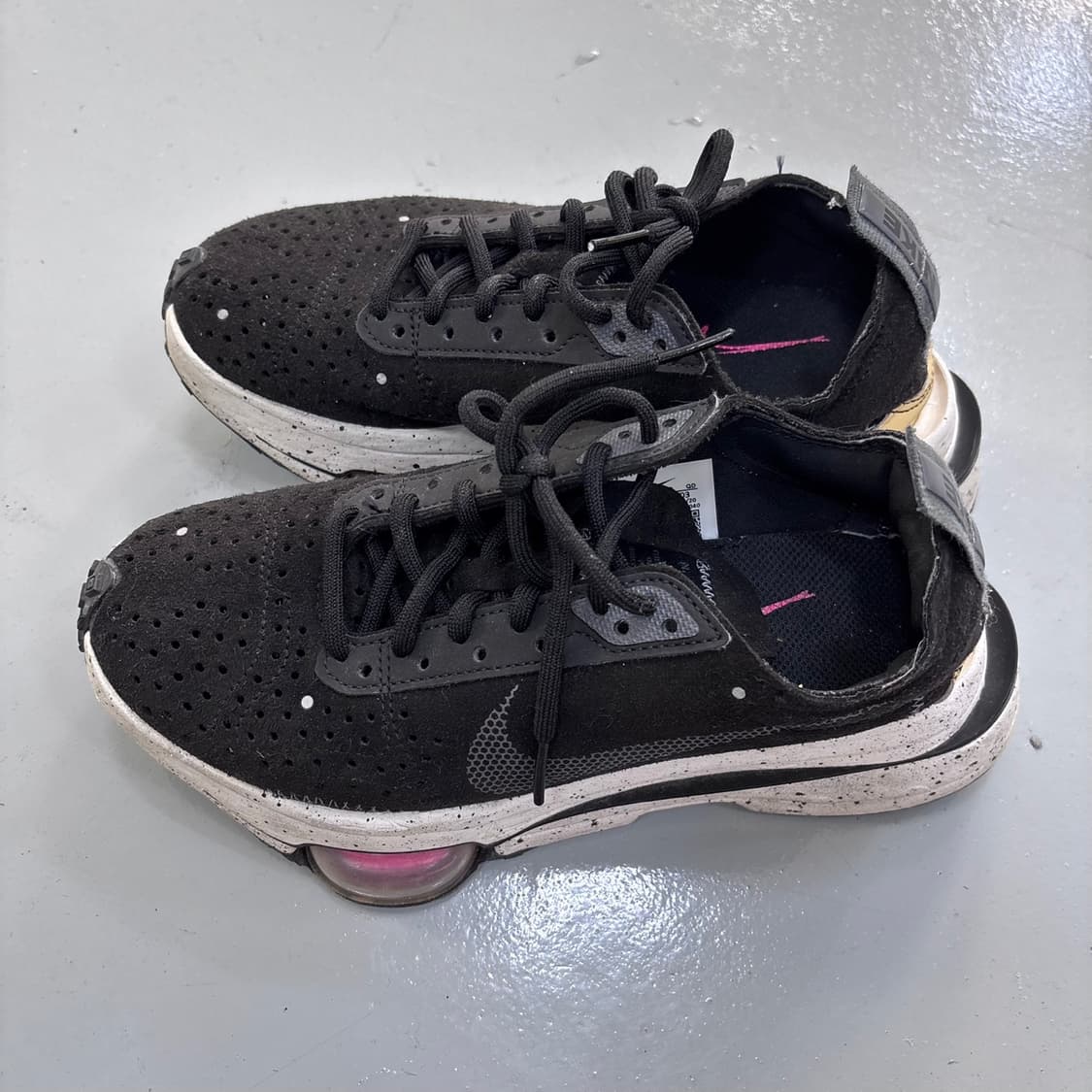 225 나이키 에어 블랙 하이퍼 펑크 0408E2 상품이미지4