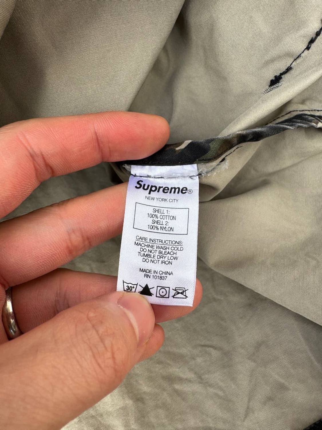 2021s/s Supreme mesh pocket cargo jacket 상품이미지4