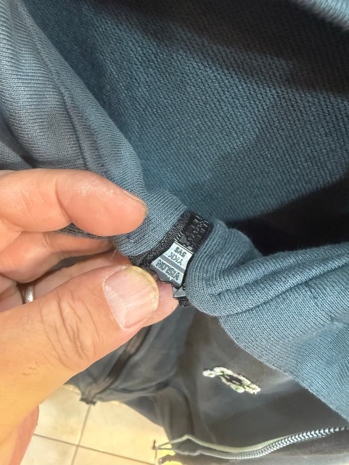 A1/100-105 정품 아더에러 후드집업 팝니다 상품이미지3