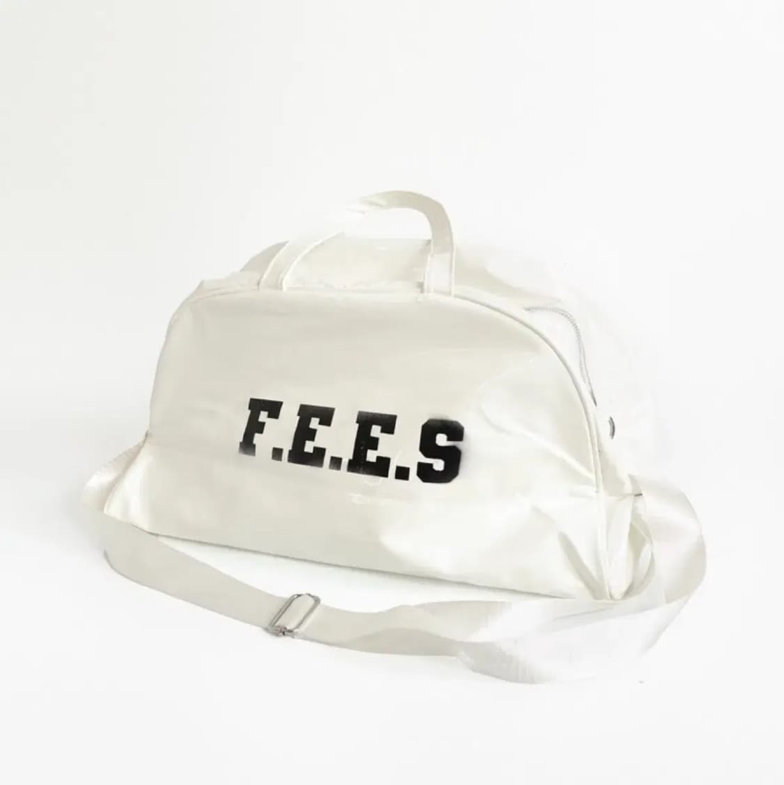 간절히 구함))샵페어리 luckygirlsquad 에나멜 더플백 상품이미지1