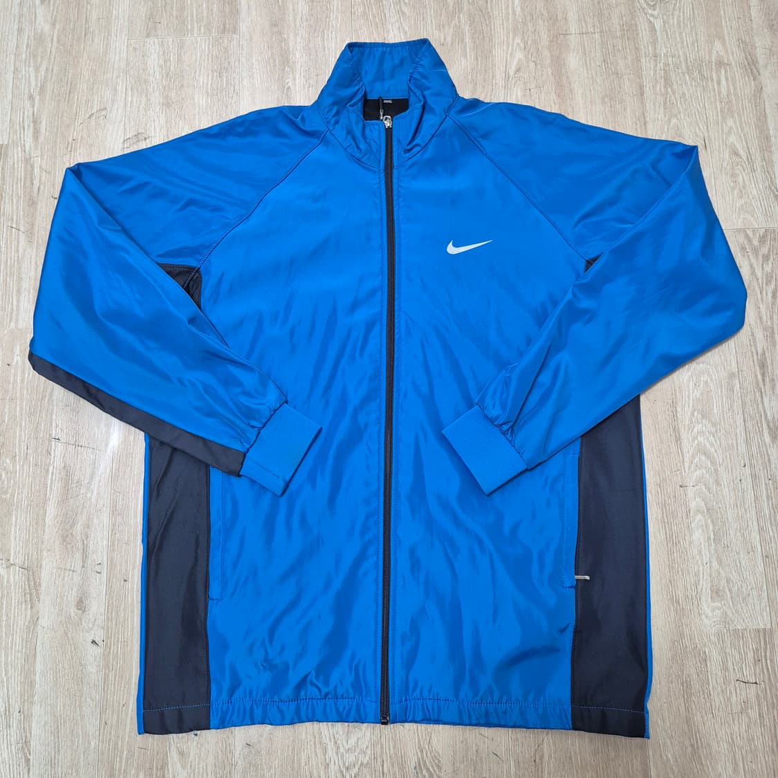 나이키 올드스쿨 스우시 바람막이 집업자켓 상품이미지1