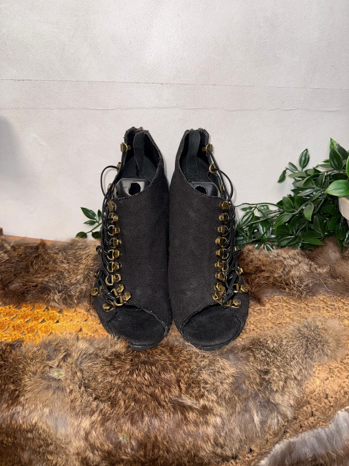 BALMAIN lace up sandal heels 상품이미지3