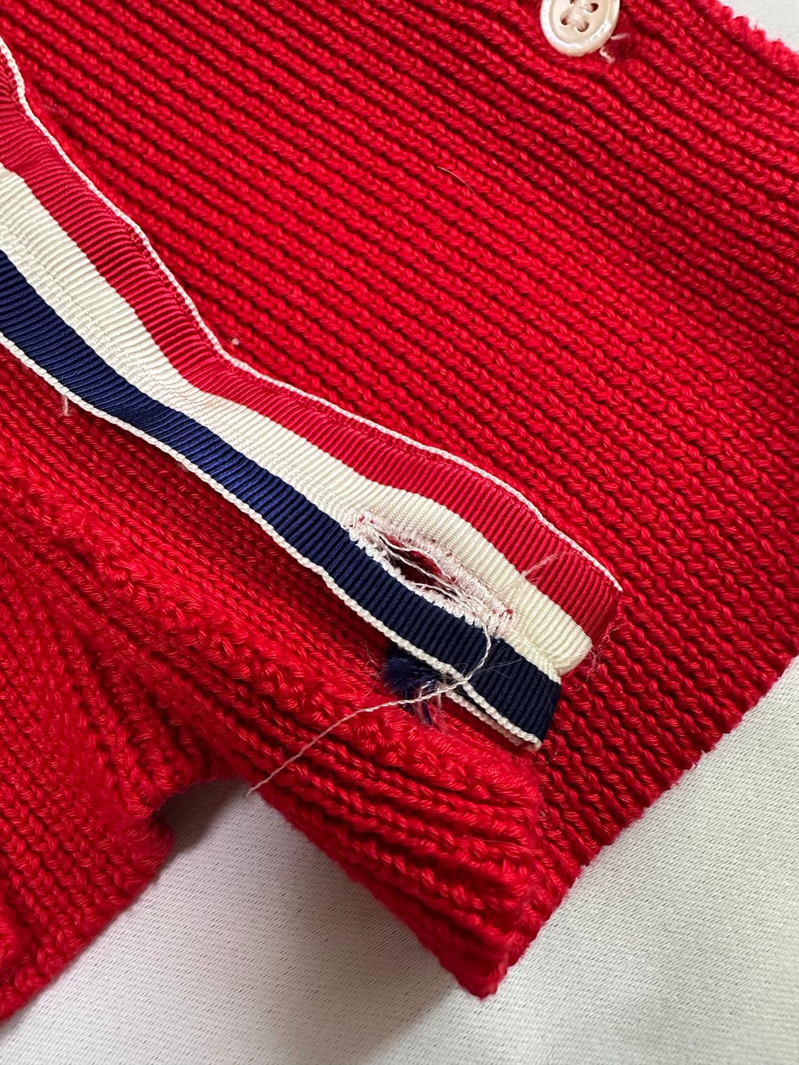 톰브라운 2010 런웨이 사선 청새치 가디건 상품이미지9