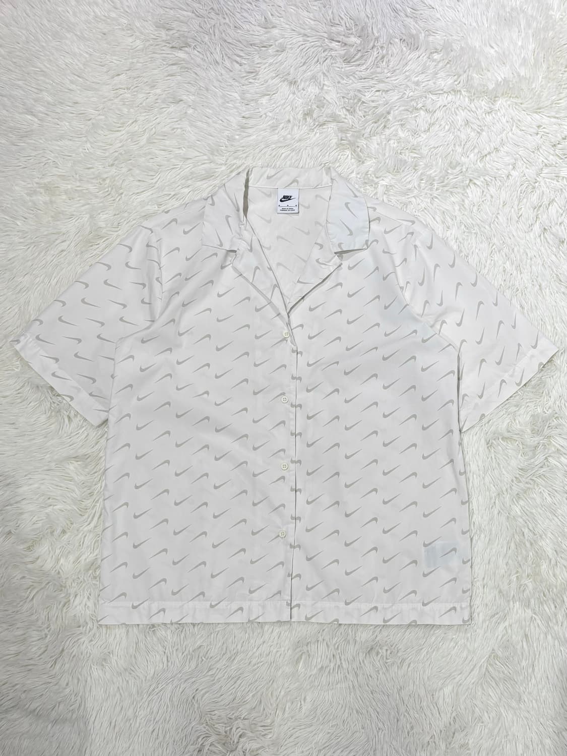 나이키 스우시 반팔 셔츠 상품이미지3