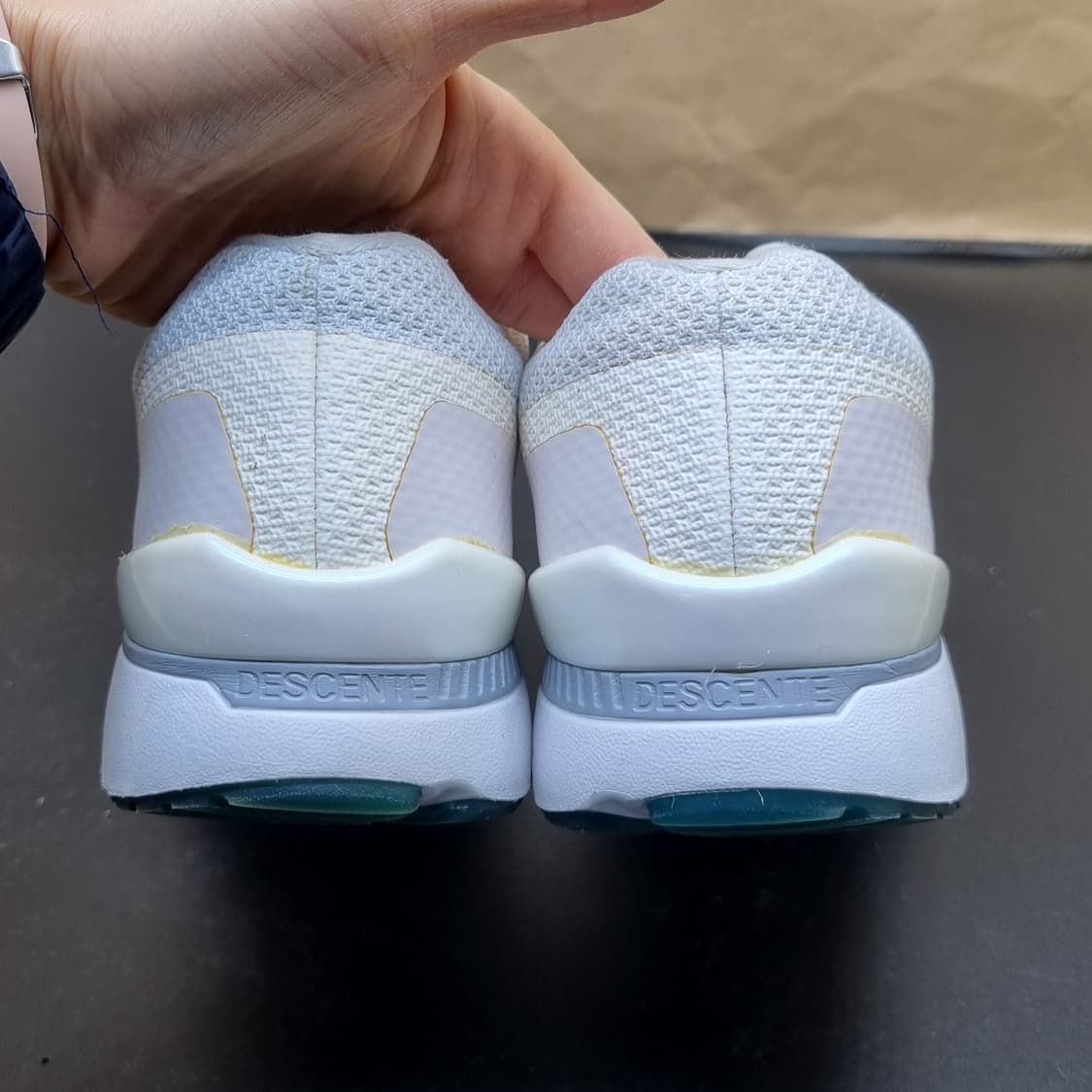 데상트 하이퍼시티 여성운동화235  상품이미지4