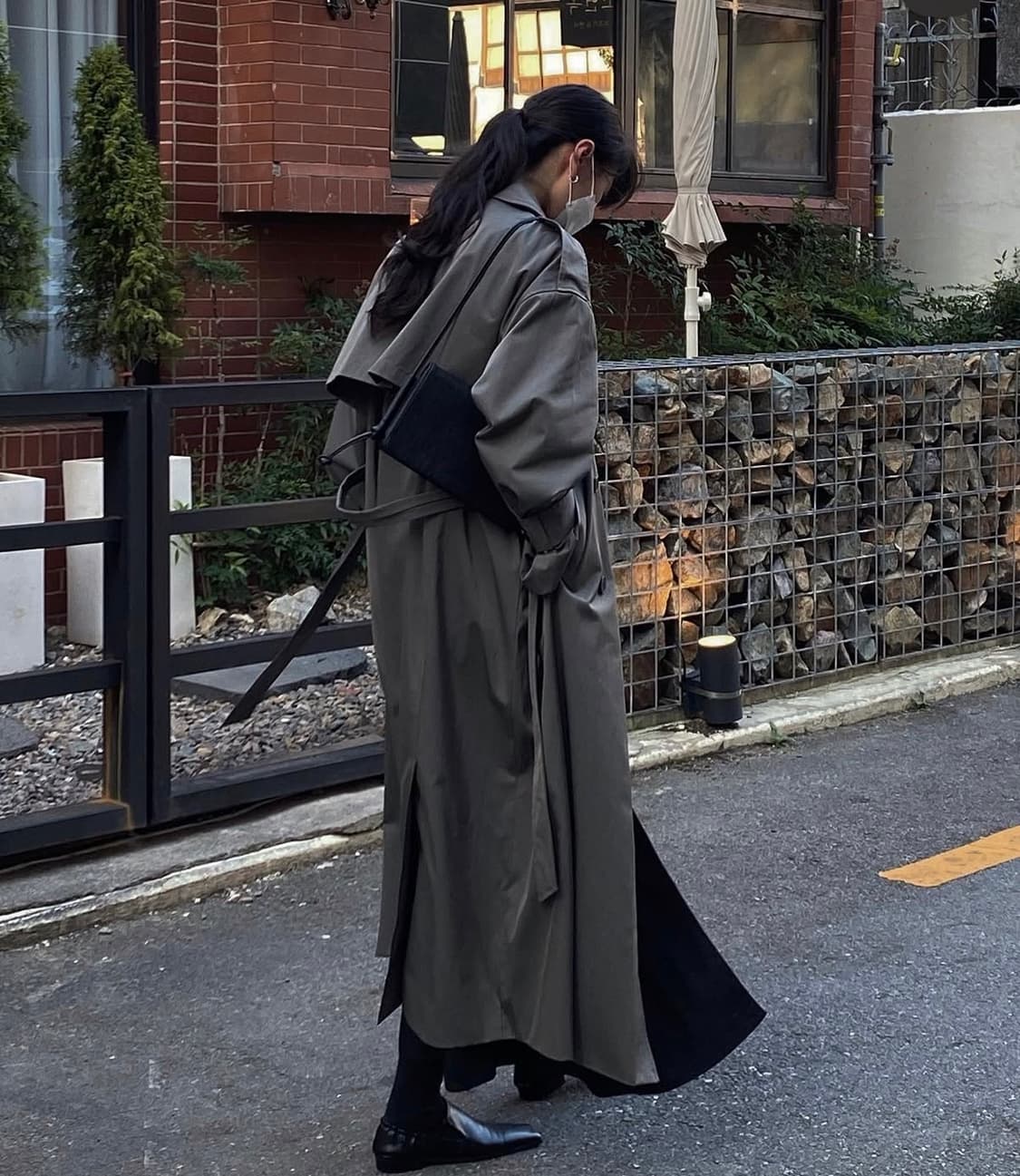 트리밍버드 트렌치코트_차콜 상품이미지1