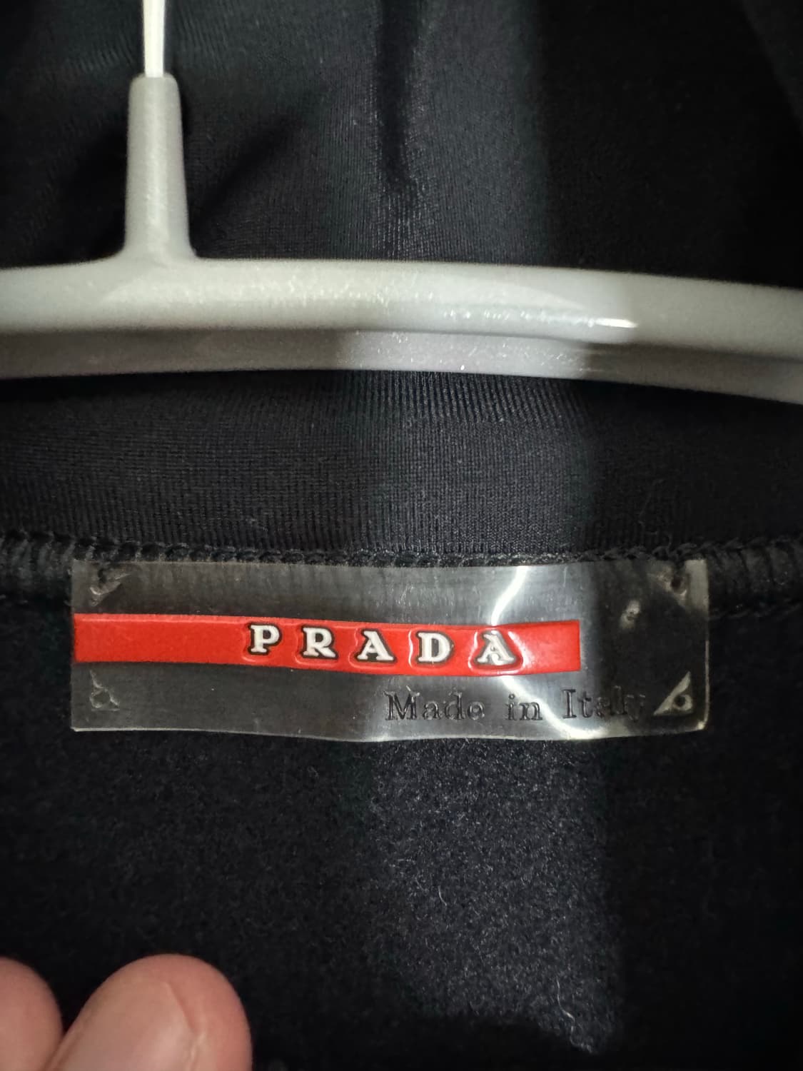 프라다 스포츠 집업 블랙 L 상품이미지2