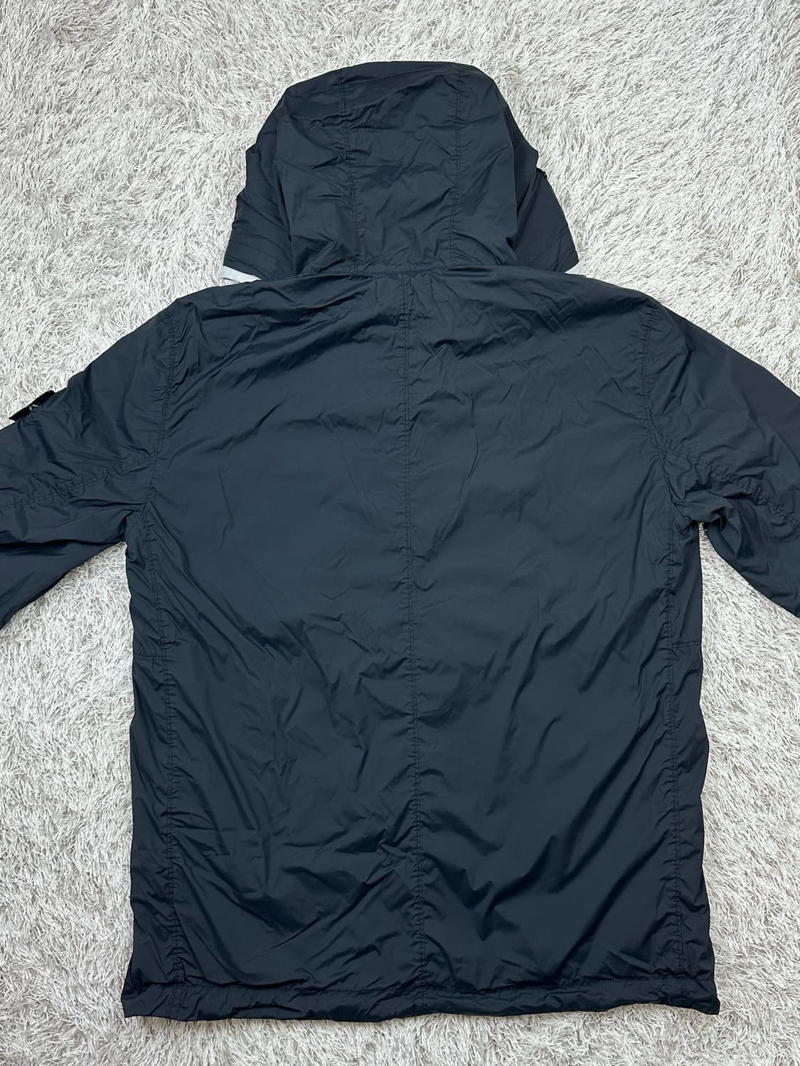 [L] 정품 스톤아일랜드 22SS 스킨터치 나일론 TC 후드 바람막이 상품이미지3