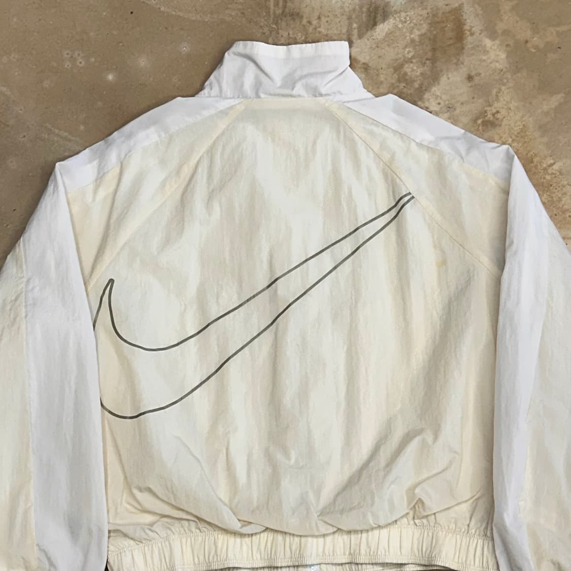 XL 나이키 여성용 화이트 배색 크롭 바람막이 상품이미지1