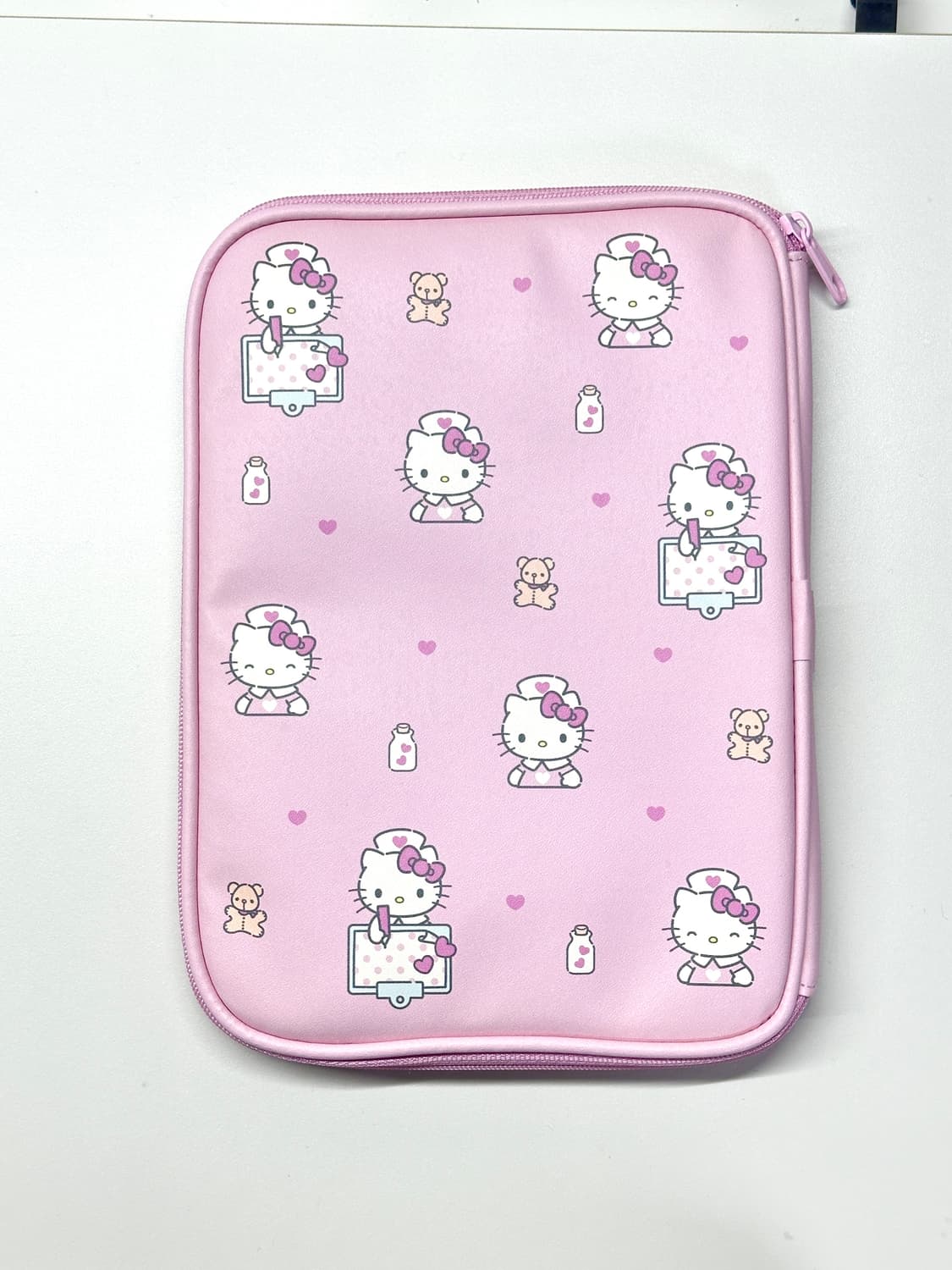 헬로키티 메디컬 파우치 상품이미지2