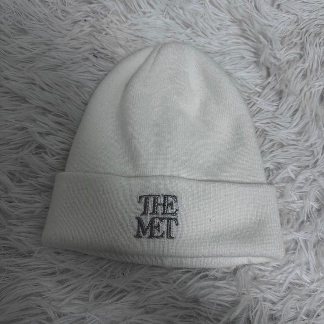 The met 비니 상품이미지1