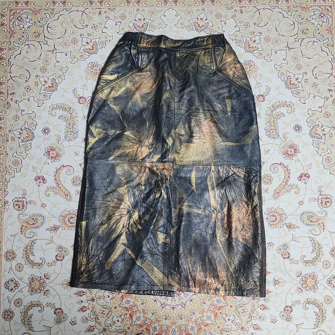 유럽) 80s 데제레 리얼레더 빈티지 스커트
24-25 상품이미지2