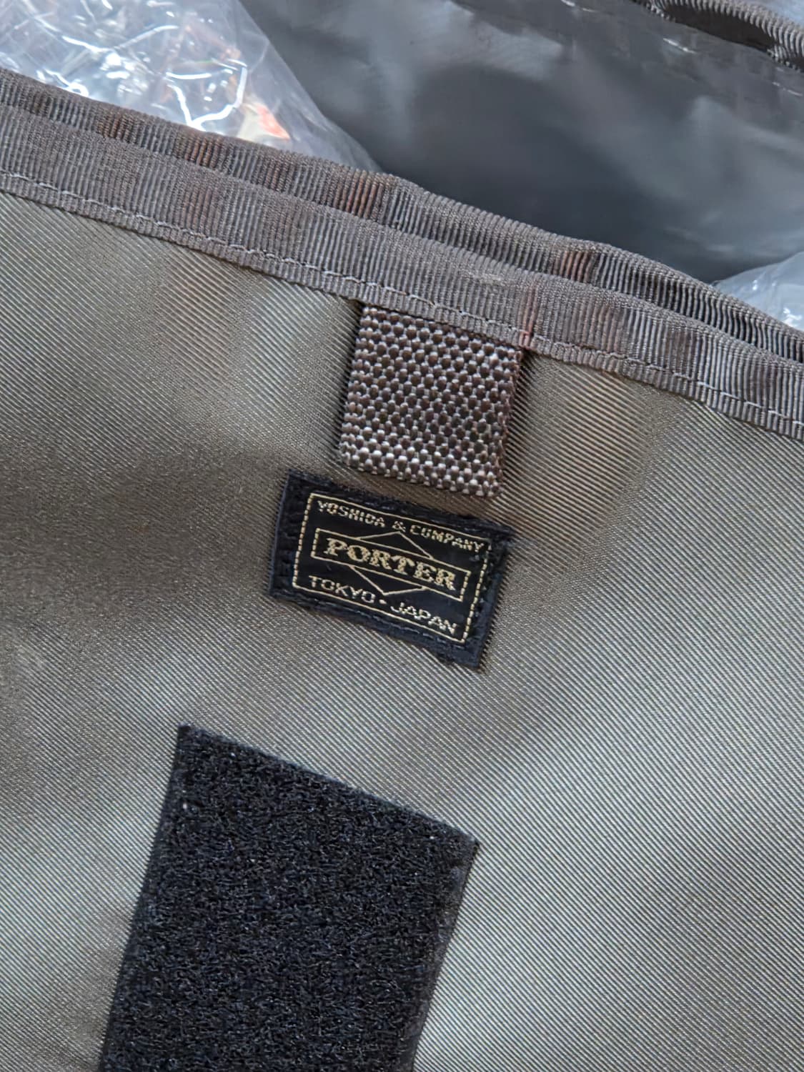 porter 포터 카키 빅 크로스백 보부상백 상품이미지3