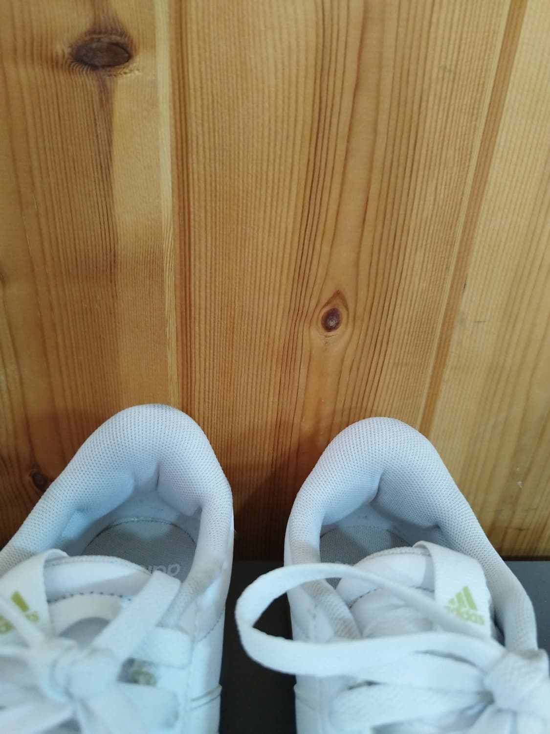 240mm 아디다스 브이엘 코트 3.0 화이트검솔 스니커즈 상품이미지5