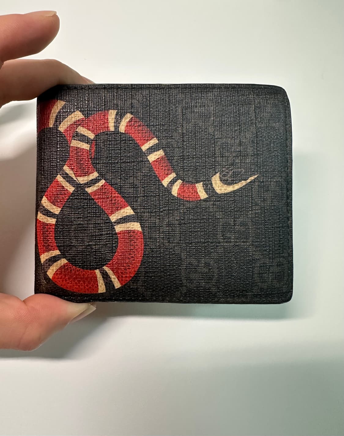 구찌 스네이크 GG 수프림 반지갑 블랙 상품이미지2