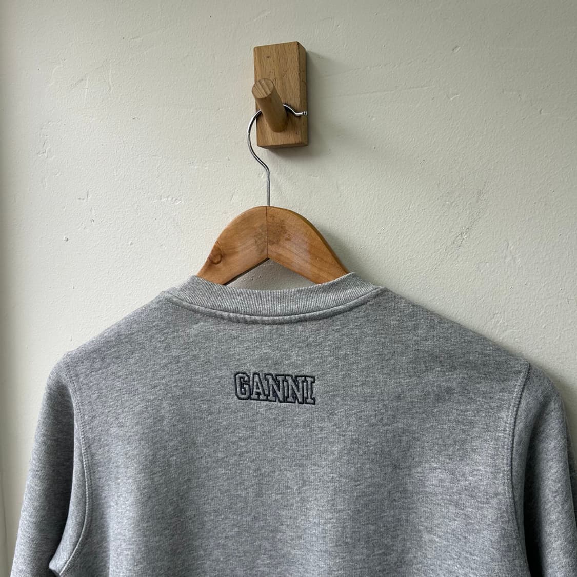 16489 - 가니 백로고 맨투맨 상품이미지4