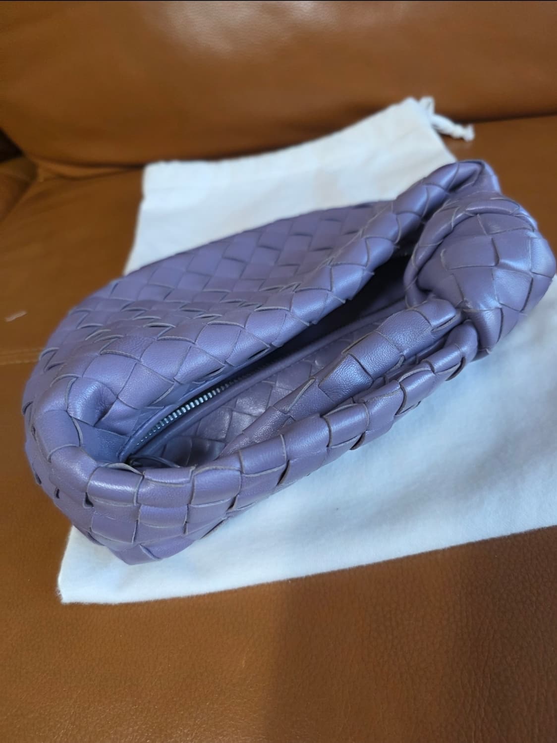 정품 보테가베네타 조디백 죠디백 라일락색상 상품이미지8