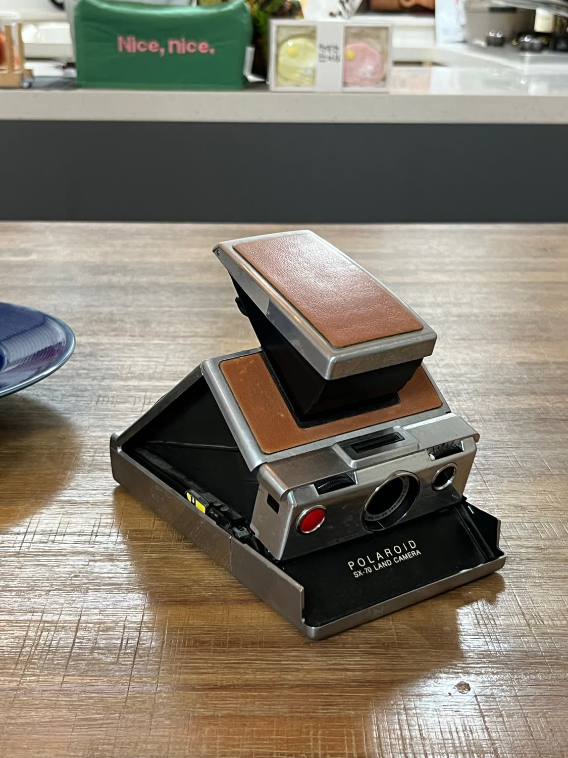 폴라로이드 SX-70 Land Camera 상품이미지2
